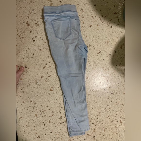 Old Navy Rockstar Jegging - Picture 4 of 4